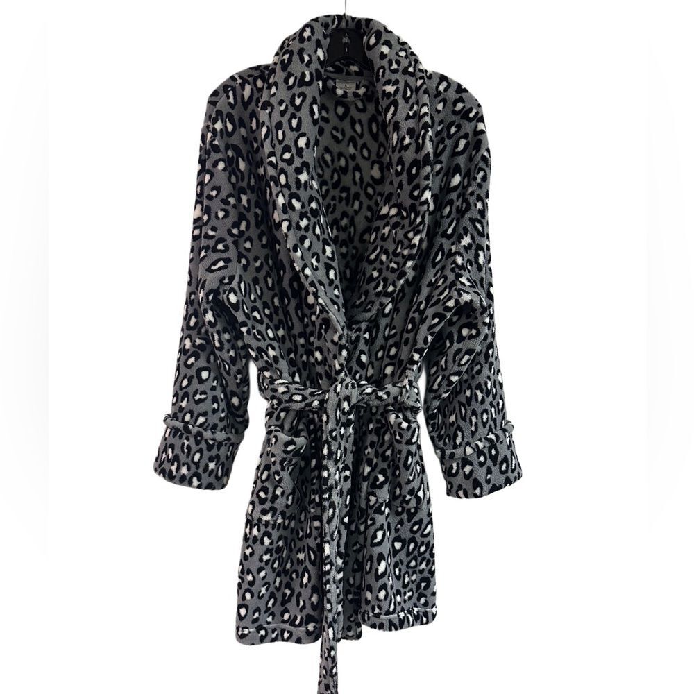 Croft & Barrow Cozy Plush Gray Animal Leopard Print Robe Size L